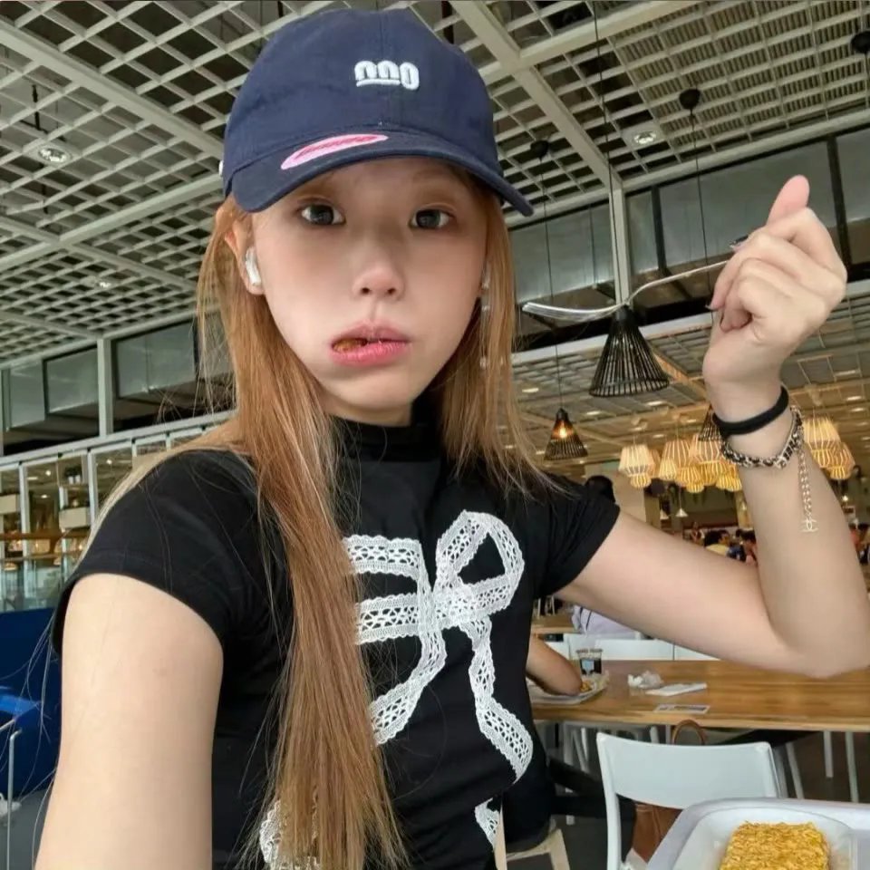 隔窗恋爱:飘洋过海